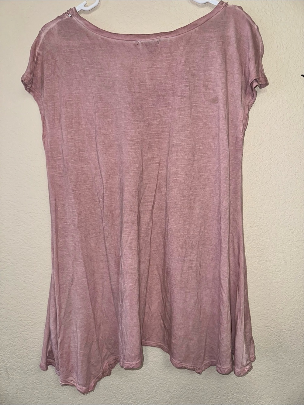 Woman’s Top - Picture 5 of 6